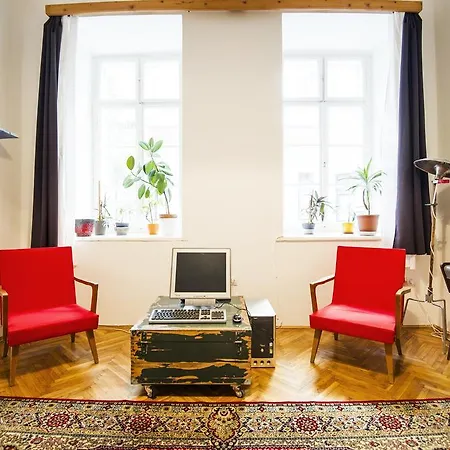Unique Retro Flat At Gozsdu Court * Budapest